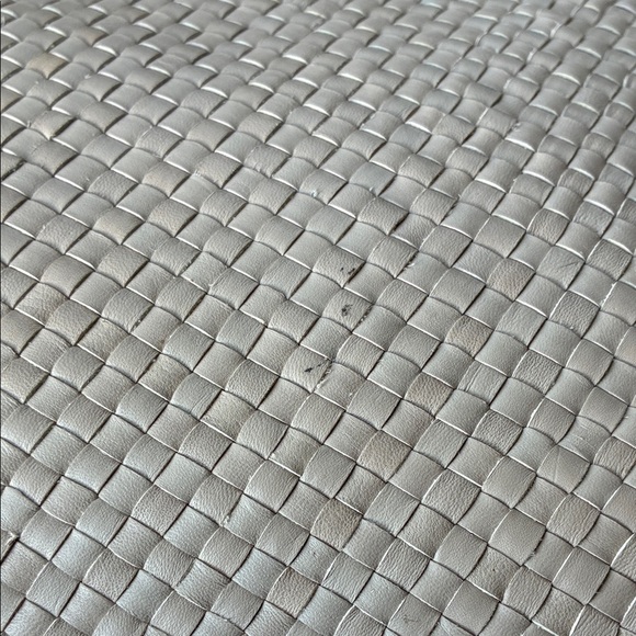 Quince Italian Leather Handwoven Large Tote - Picture 11 of 16